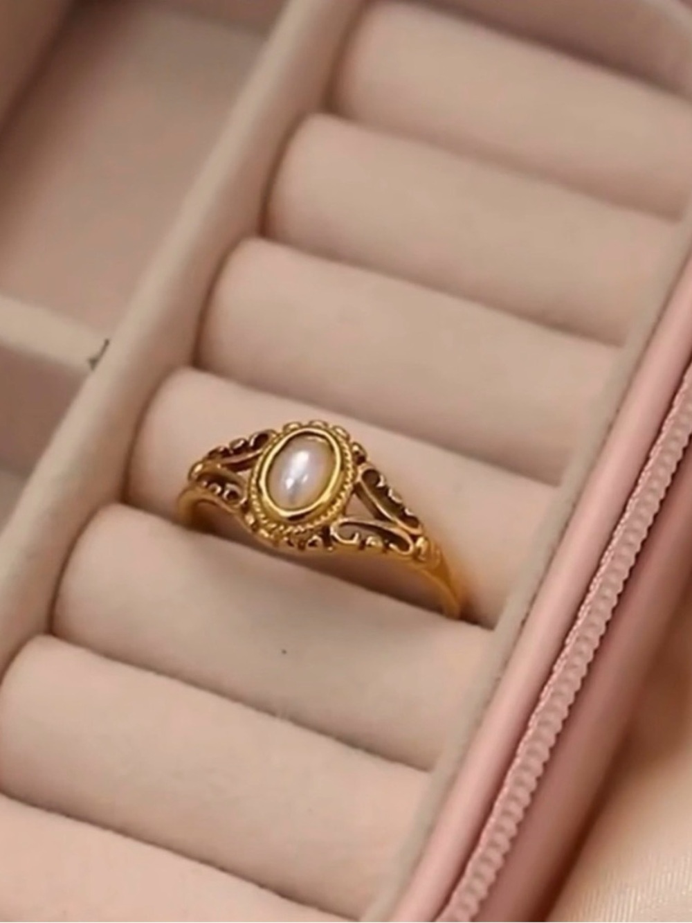 Pearl Ring 18K Gold Stainless Steel Size 8 - Picture 3 of 8